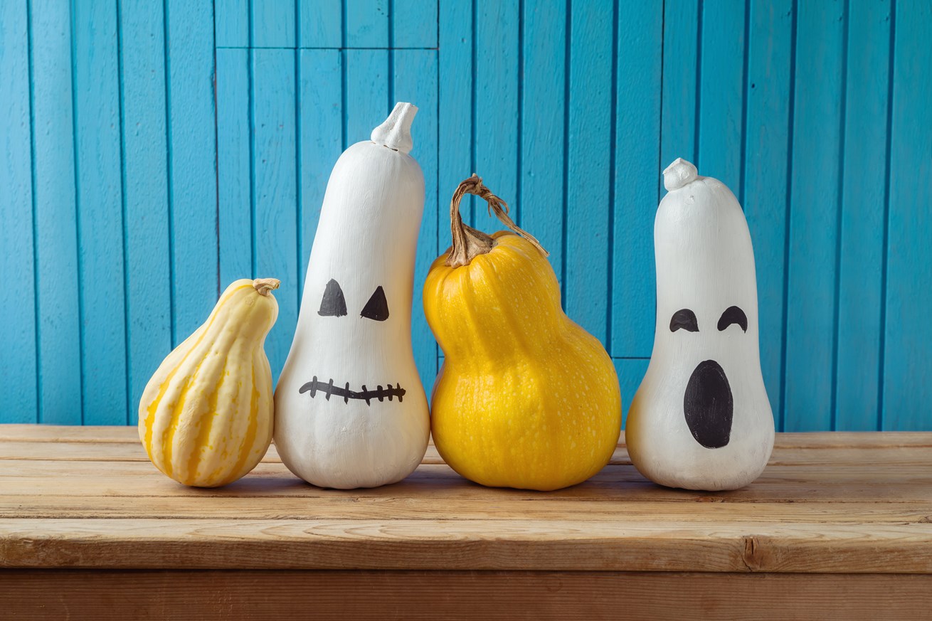 Painted gourd craft for Halloween DIY