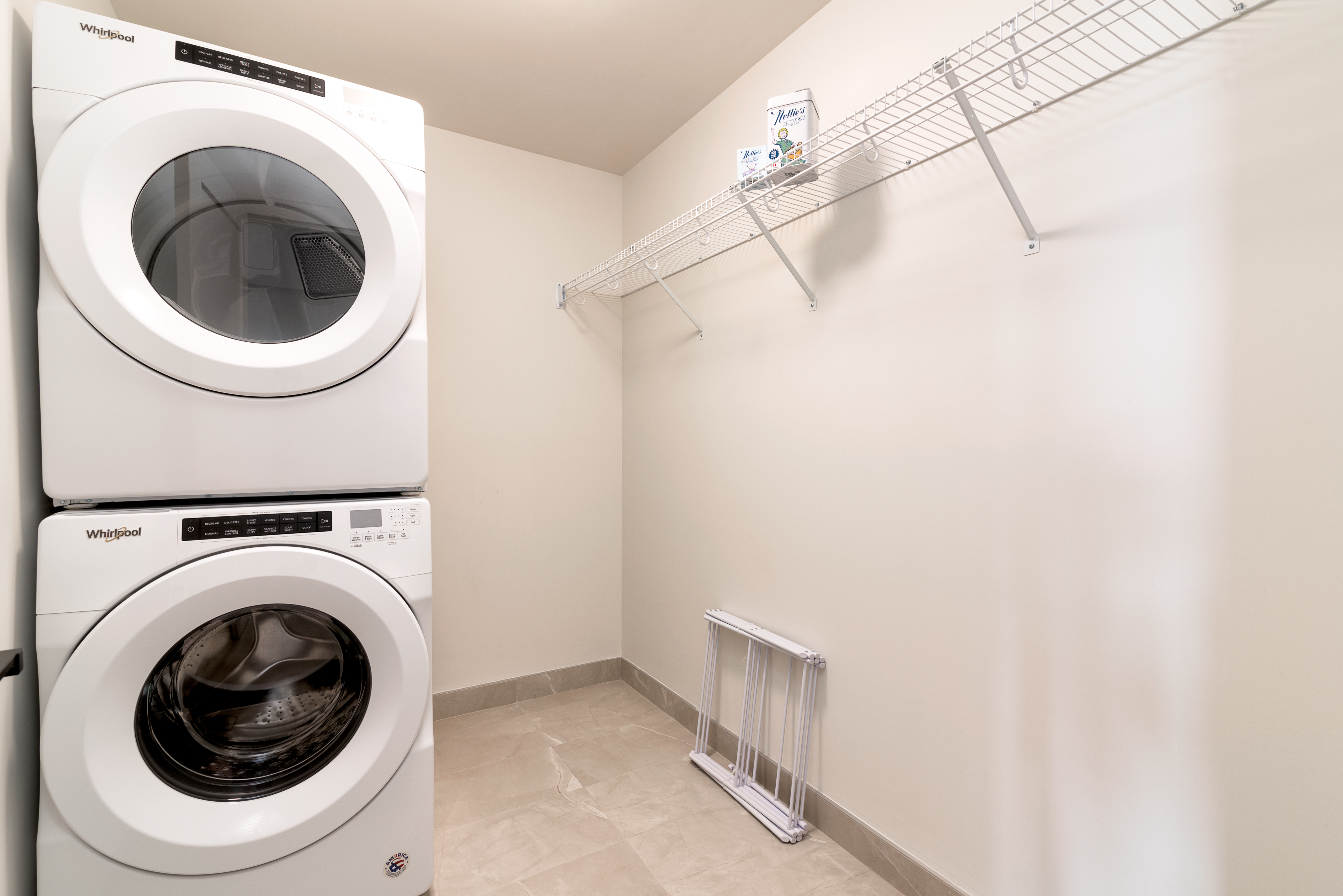 2 Bedroom (Lysandra II) at Central Parc Tower II