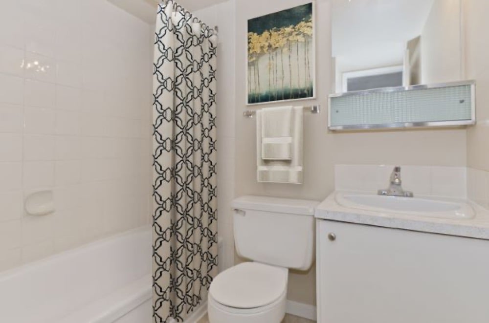 2 Bedroom Basement Premium at Glamorgan Manor