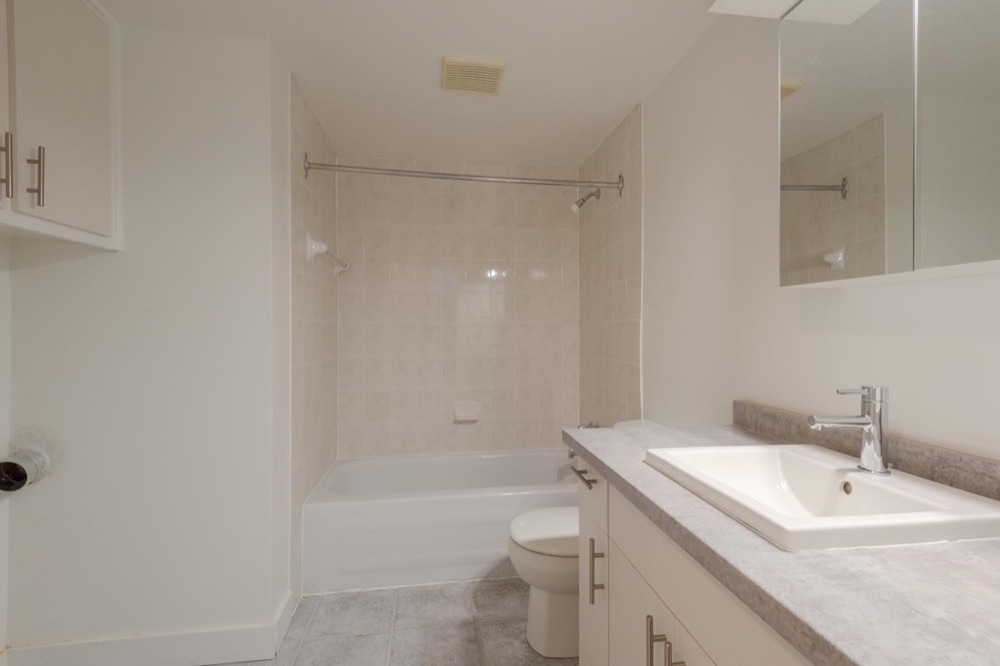 5 1/2 Rooms at Jardins Viva