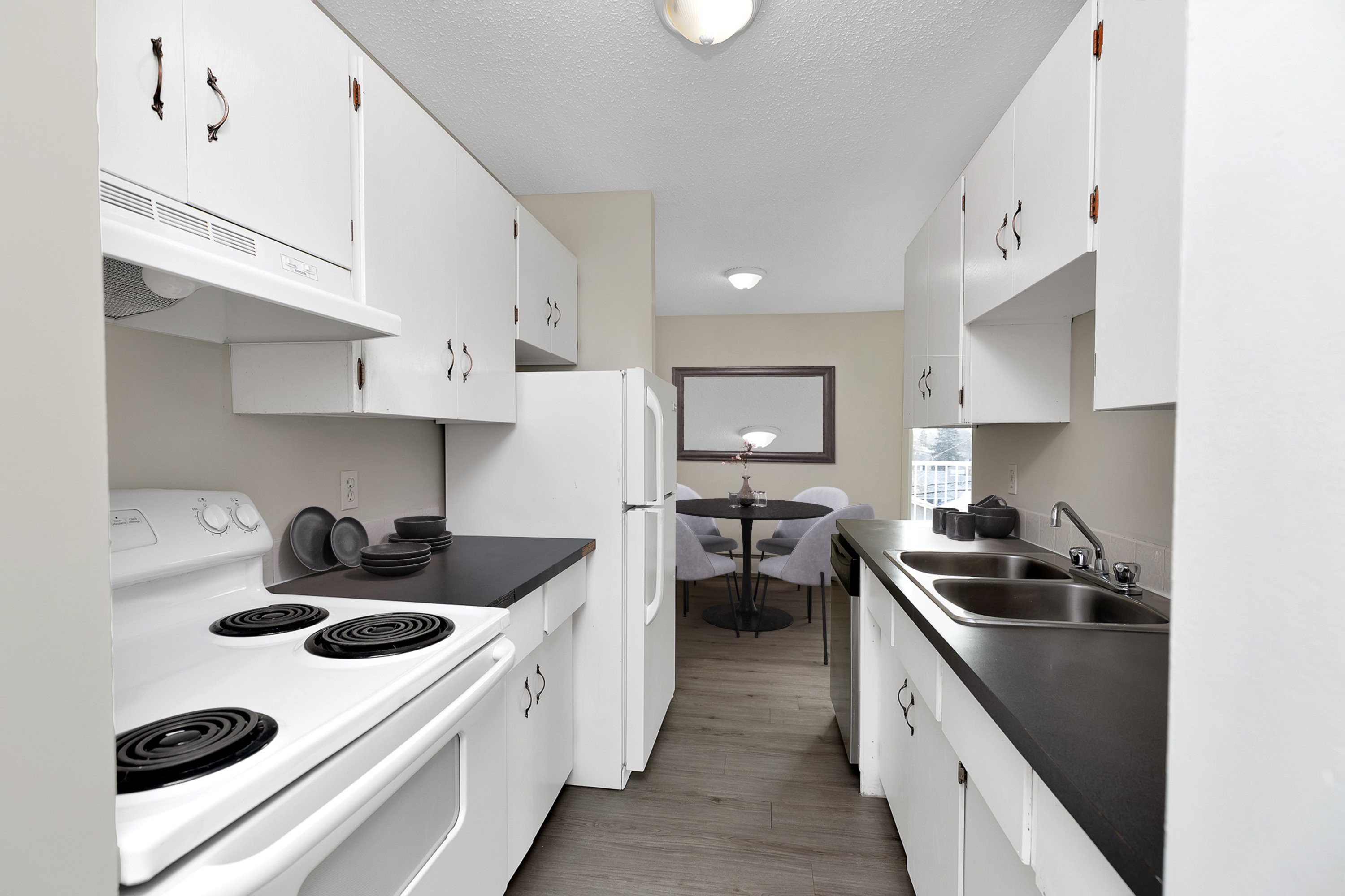 photo de la propriété pour le 9612 100 Ave., Grande Prairie