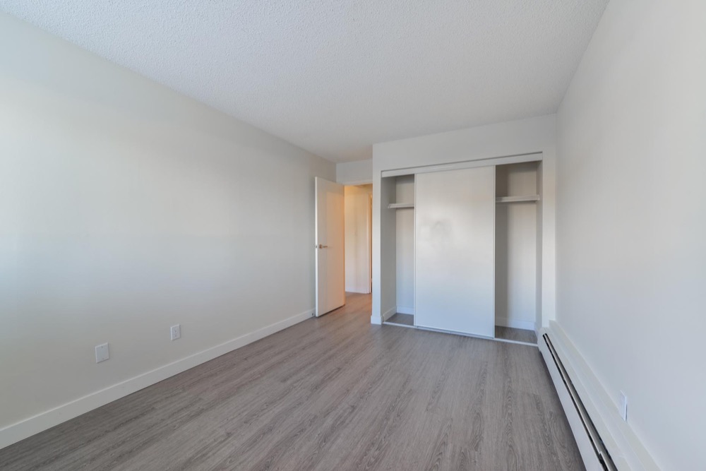 2 Bedroom at Meadowview Manor