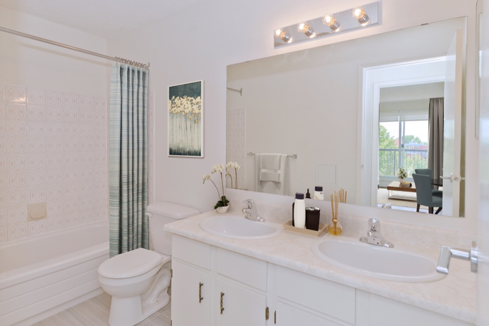 3 Chambres at Pineridge Apartments