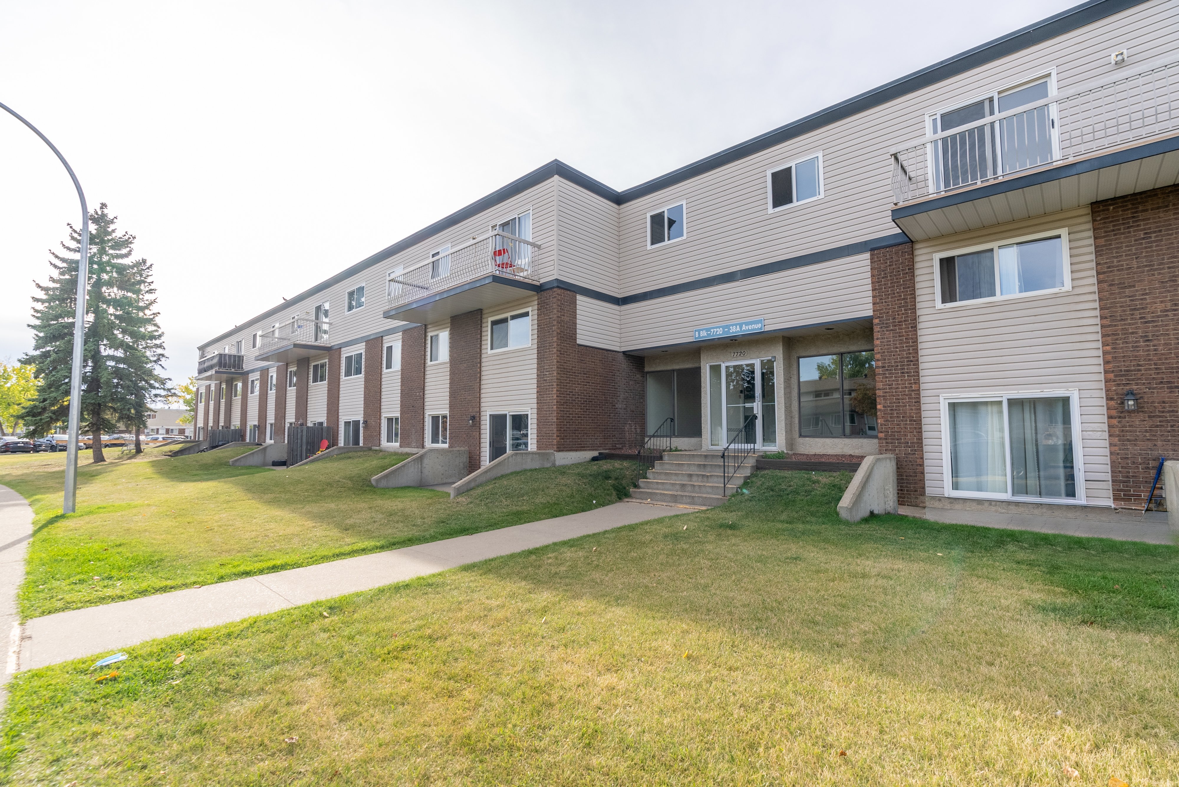 property photo for 3840 Millwoods Rd., Edmonton