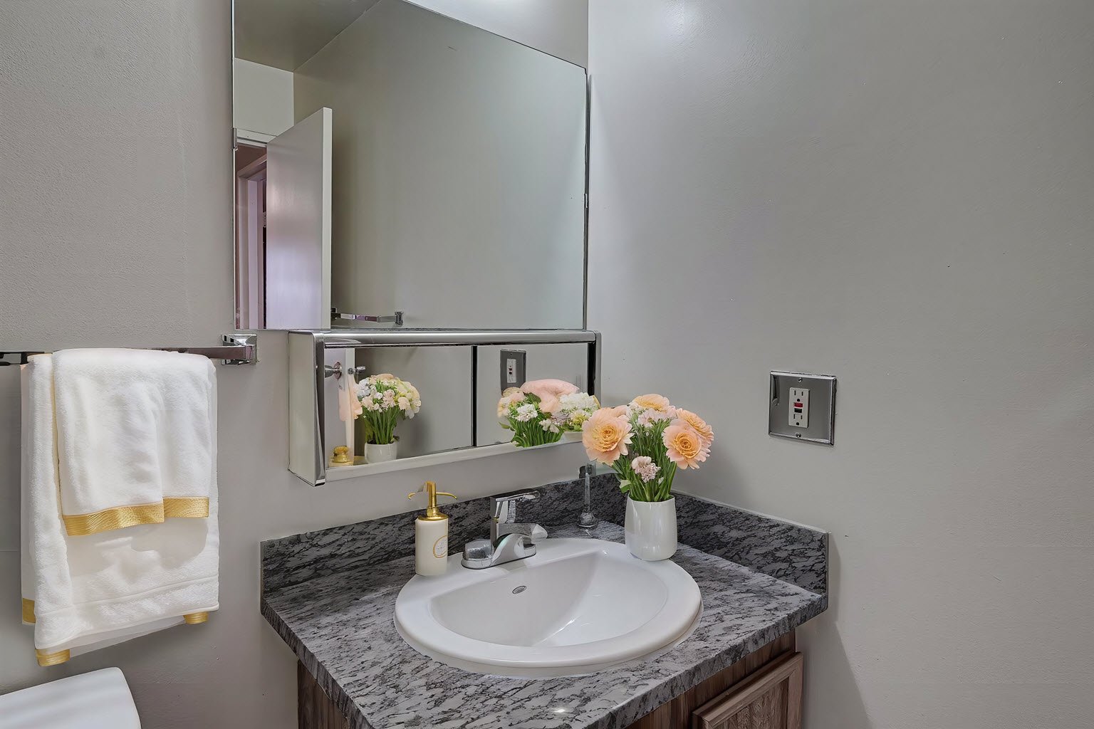3 Bedroom at Stonebridge Apartments