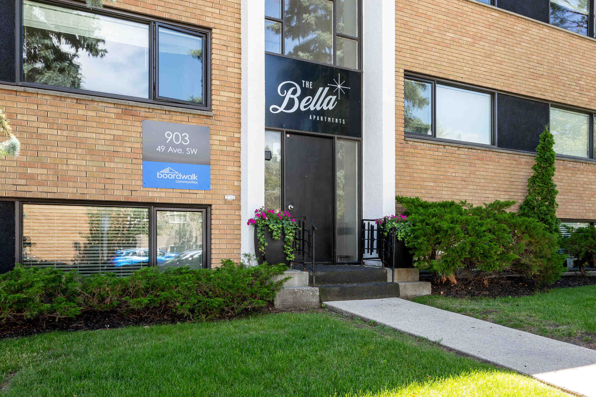 property photo for 903, 49 Ave SW, Calgary