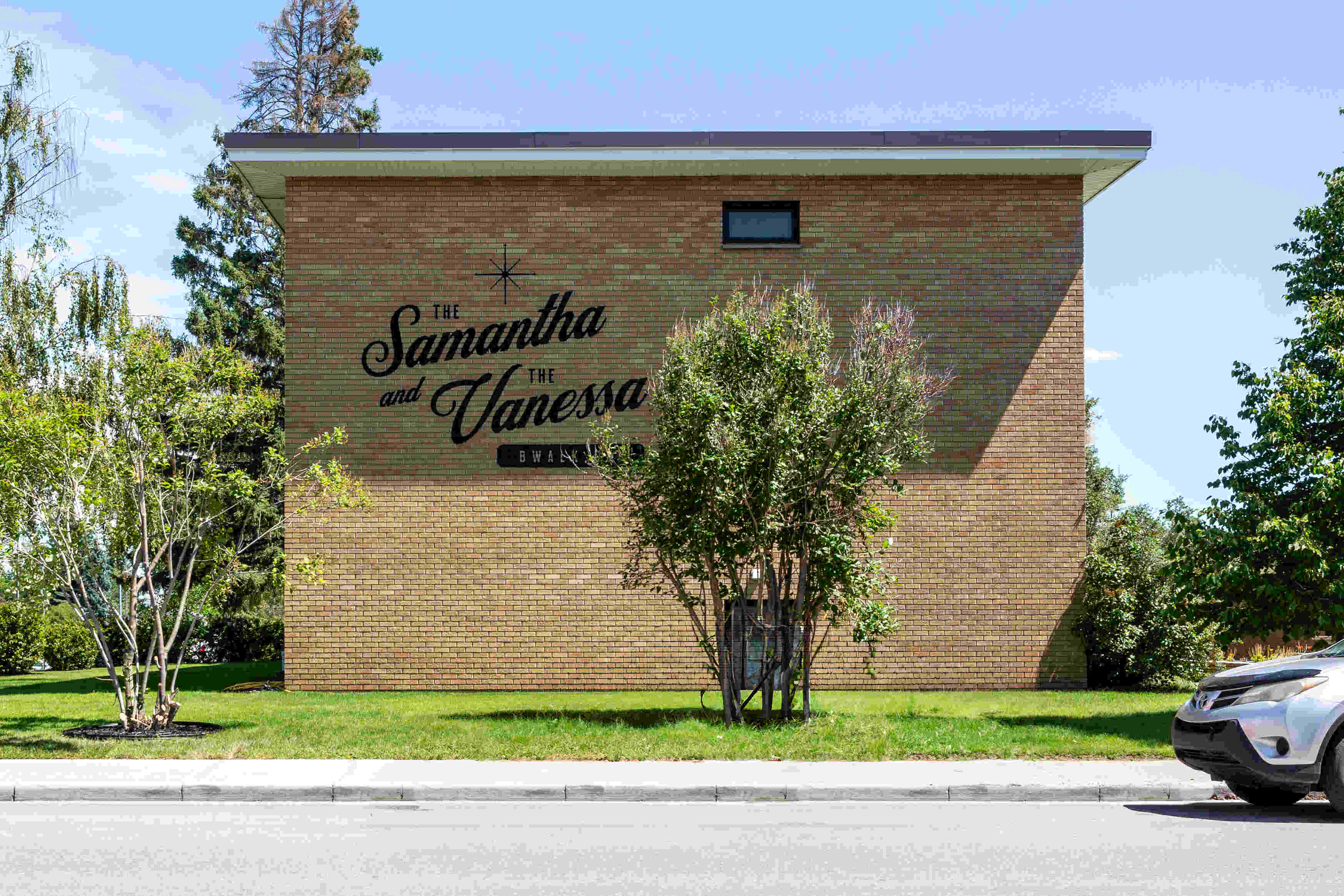 property photo for 811, 48 Ave SW, Calgary