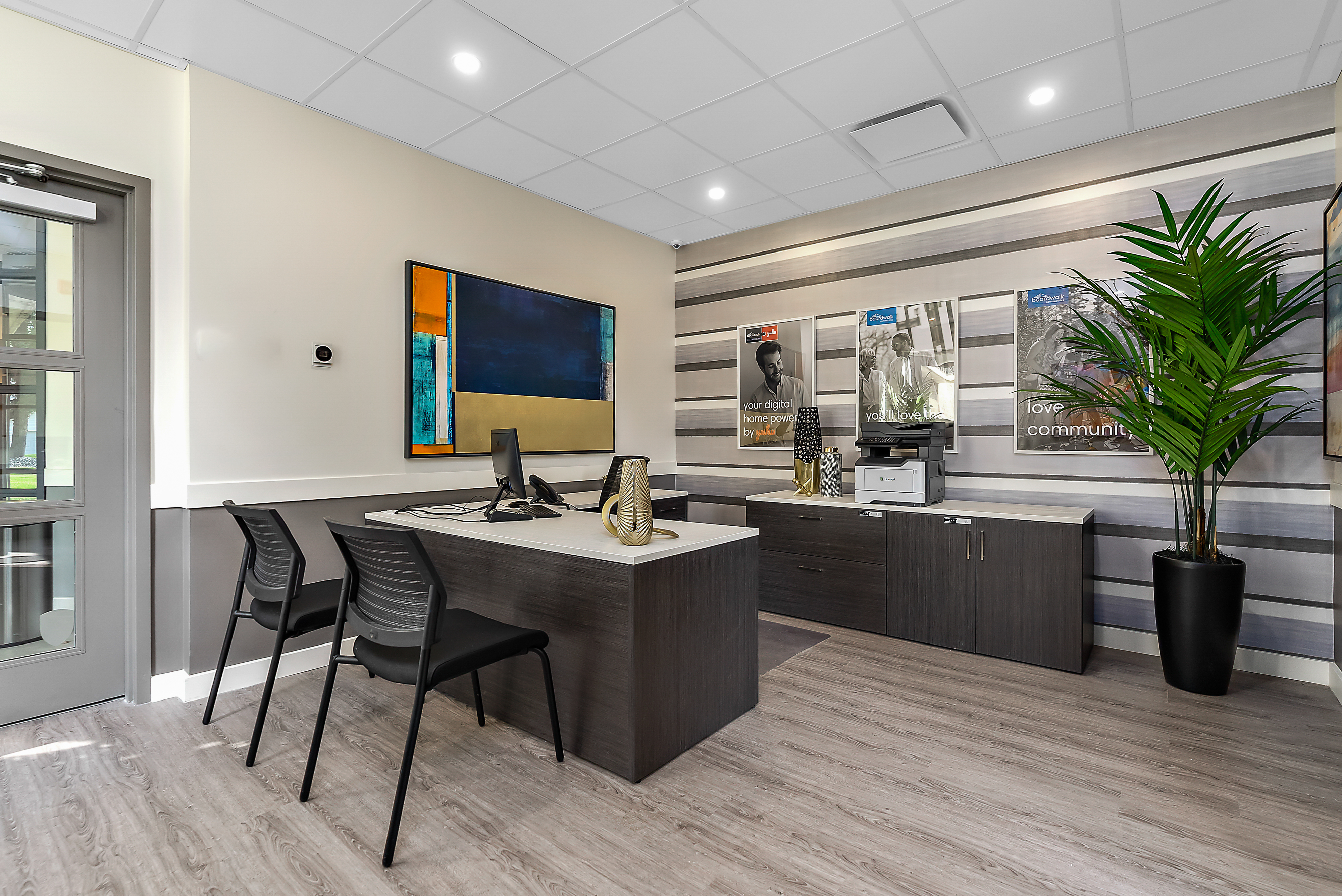photo de la propriété pour le 11230 St.Albert Trail, Edmonton